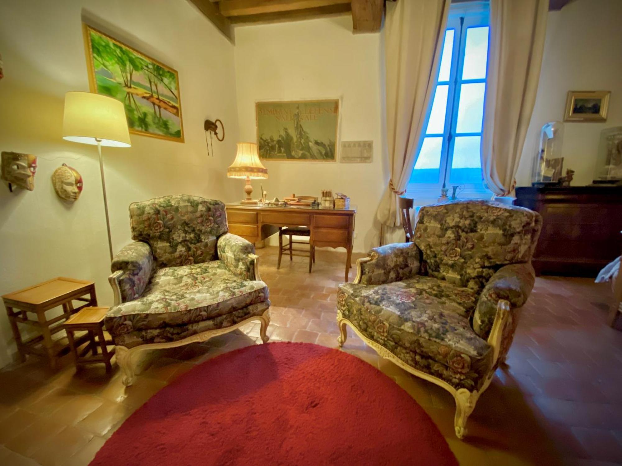 Maison De Noble Nicolas Avallon Exterior photo